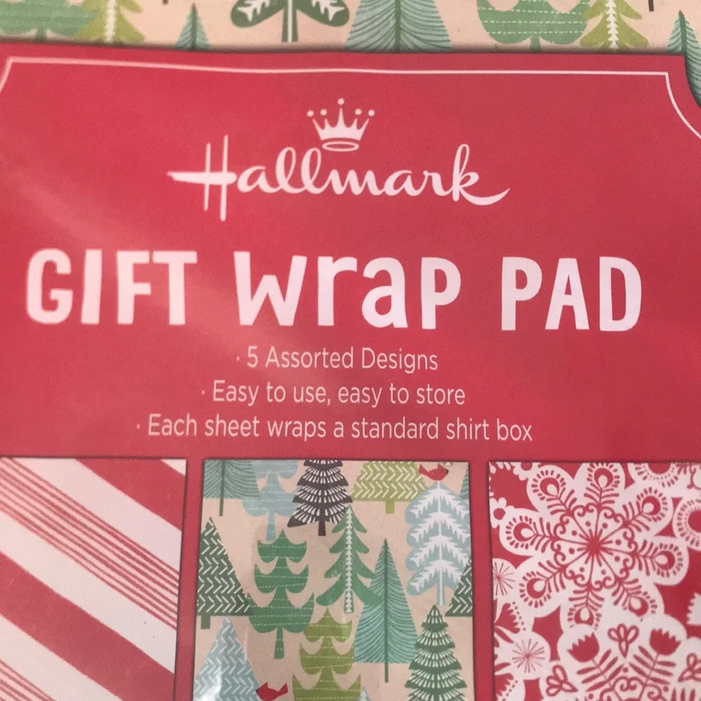 🎄Hallmark Gift Wrap Pad